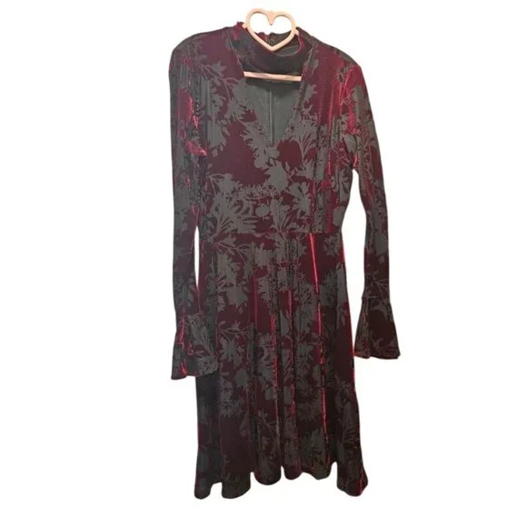 Ivanka Trump Red & Black Velvet Floral Long Sleeve Midi Dress Size 4 - Picture 1 of 9